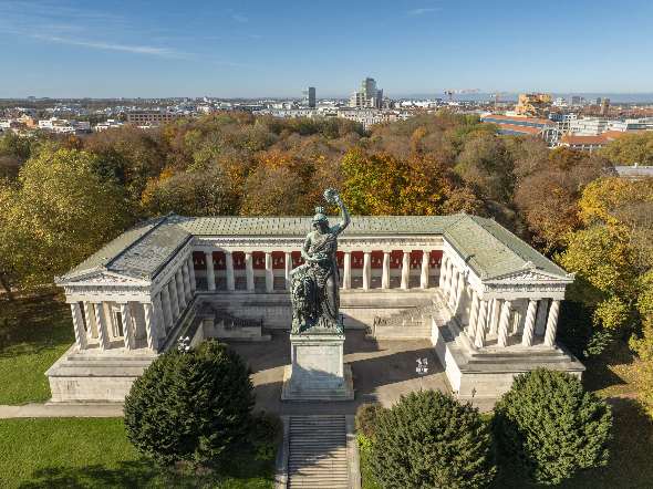 Bavaria Statue auf der Theresienwiese in München